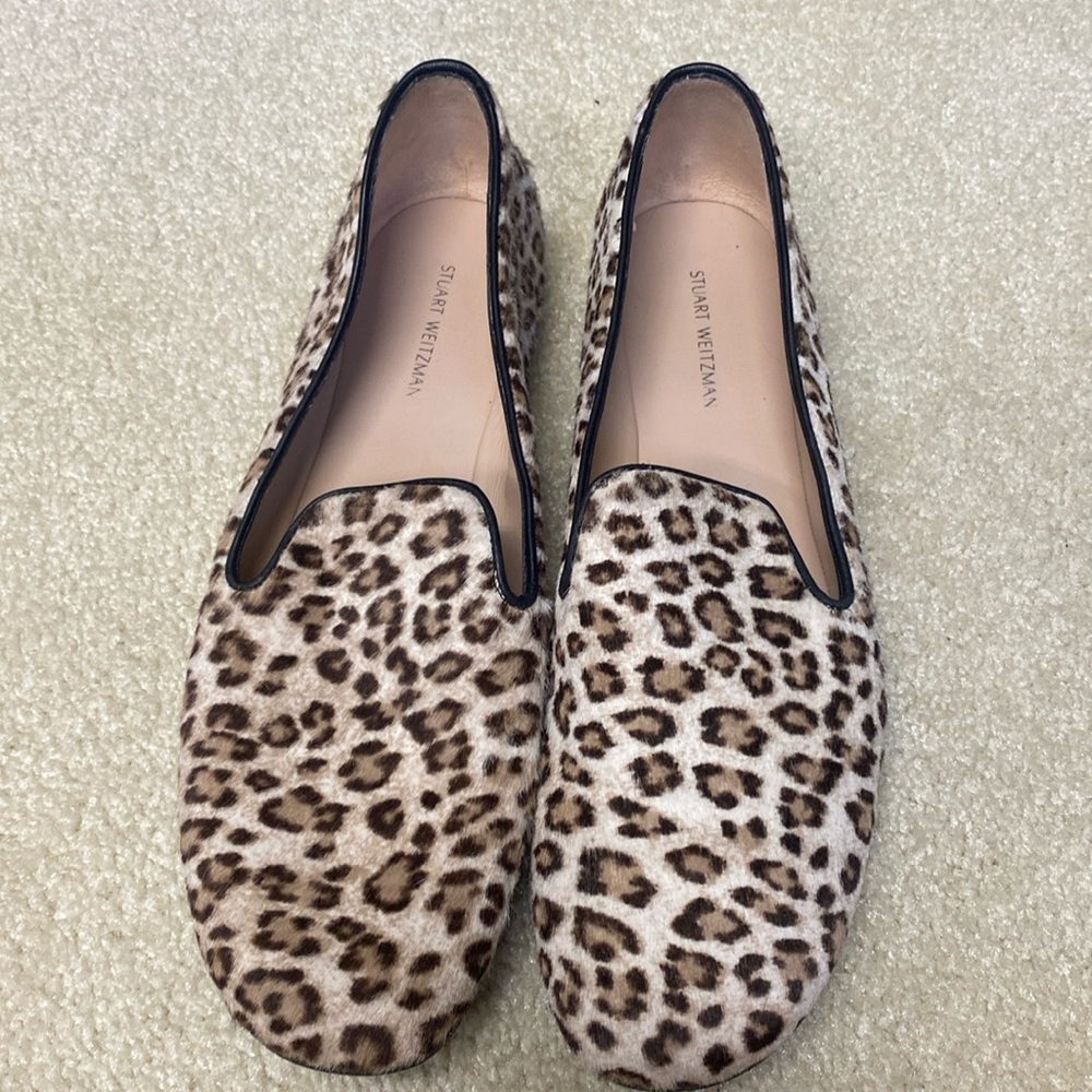 Stuart Weitzman Flat 8.5 B